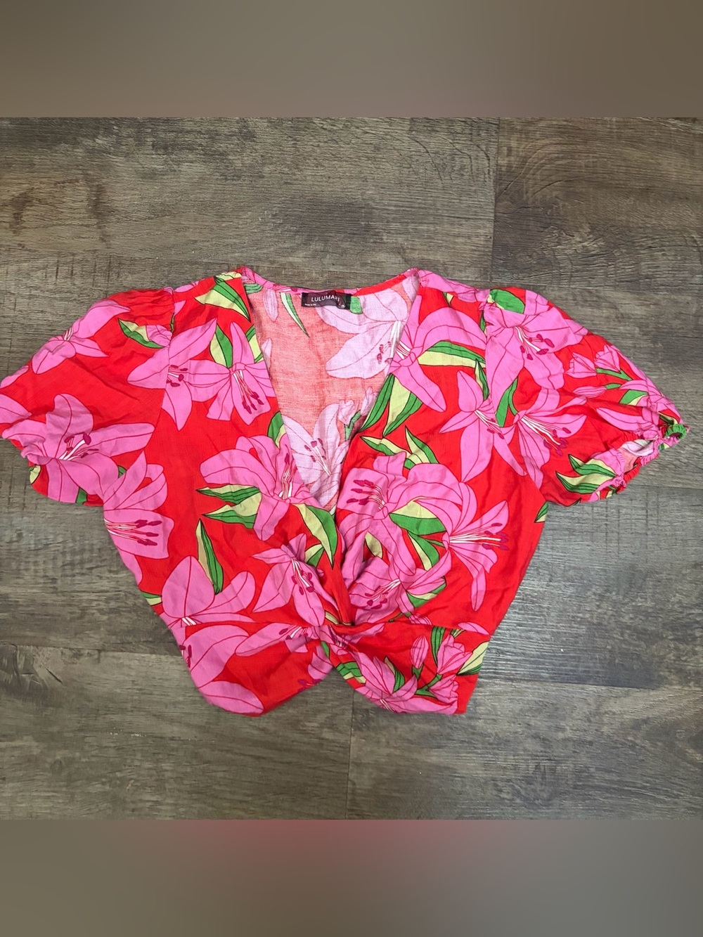 Lulumari Pink & Red Floral Twist-Front Crop Top